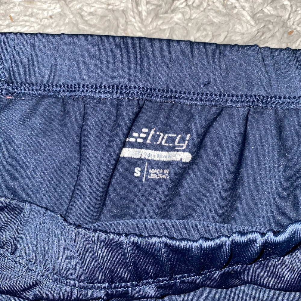spandex - Picture 2 of 2